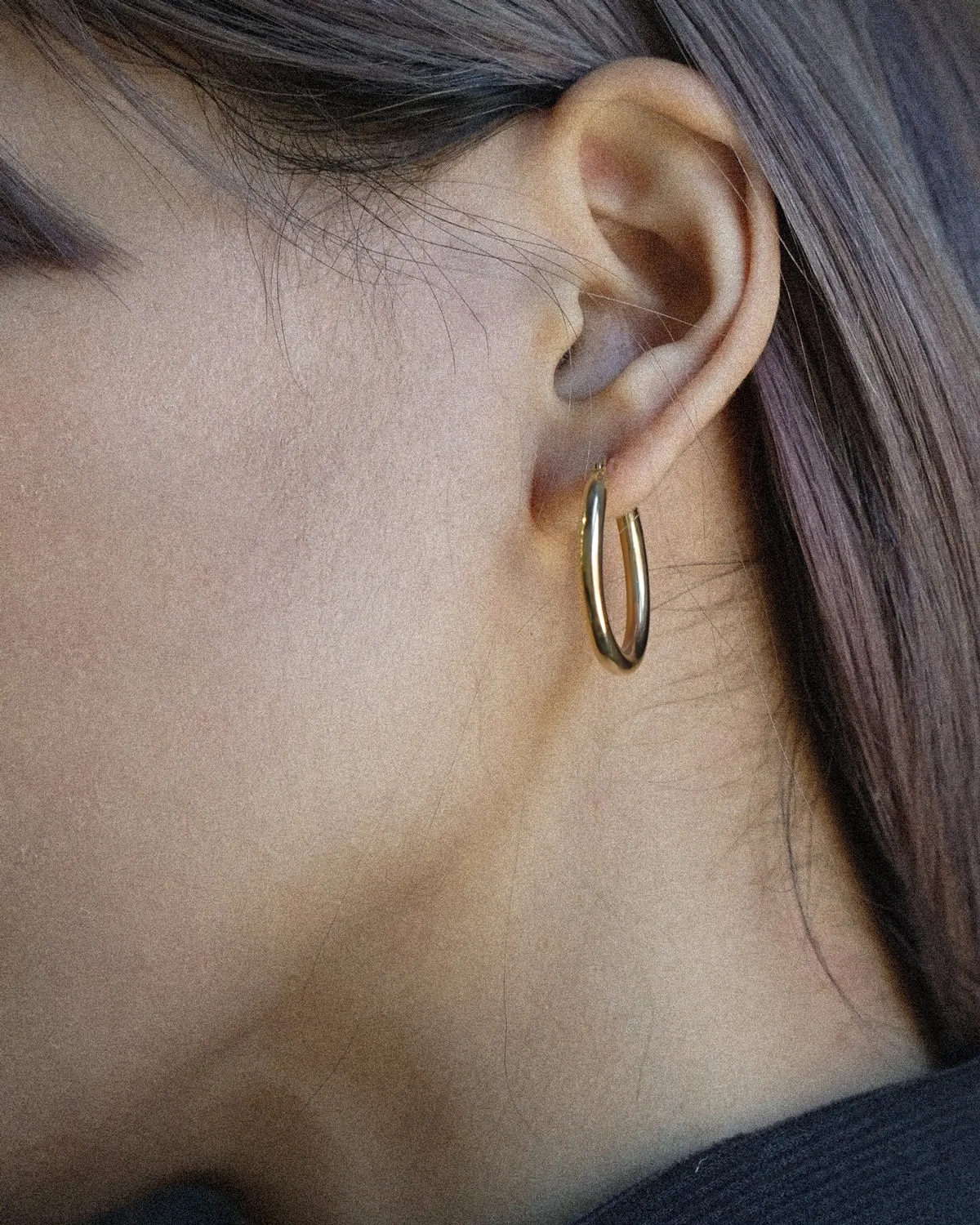 14k Gold Hoop Earrings / 1"