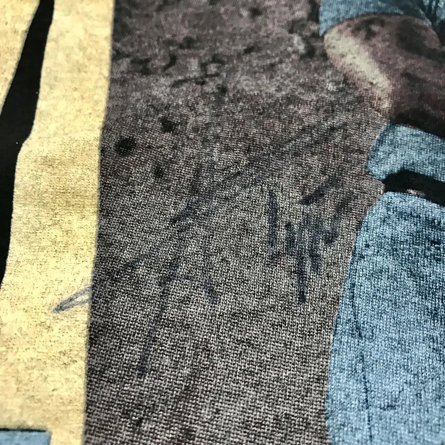 1992 Aaron Tippin Autographed Tee Size: XXL