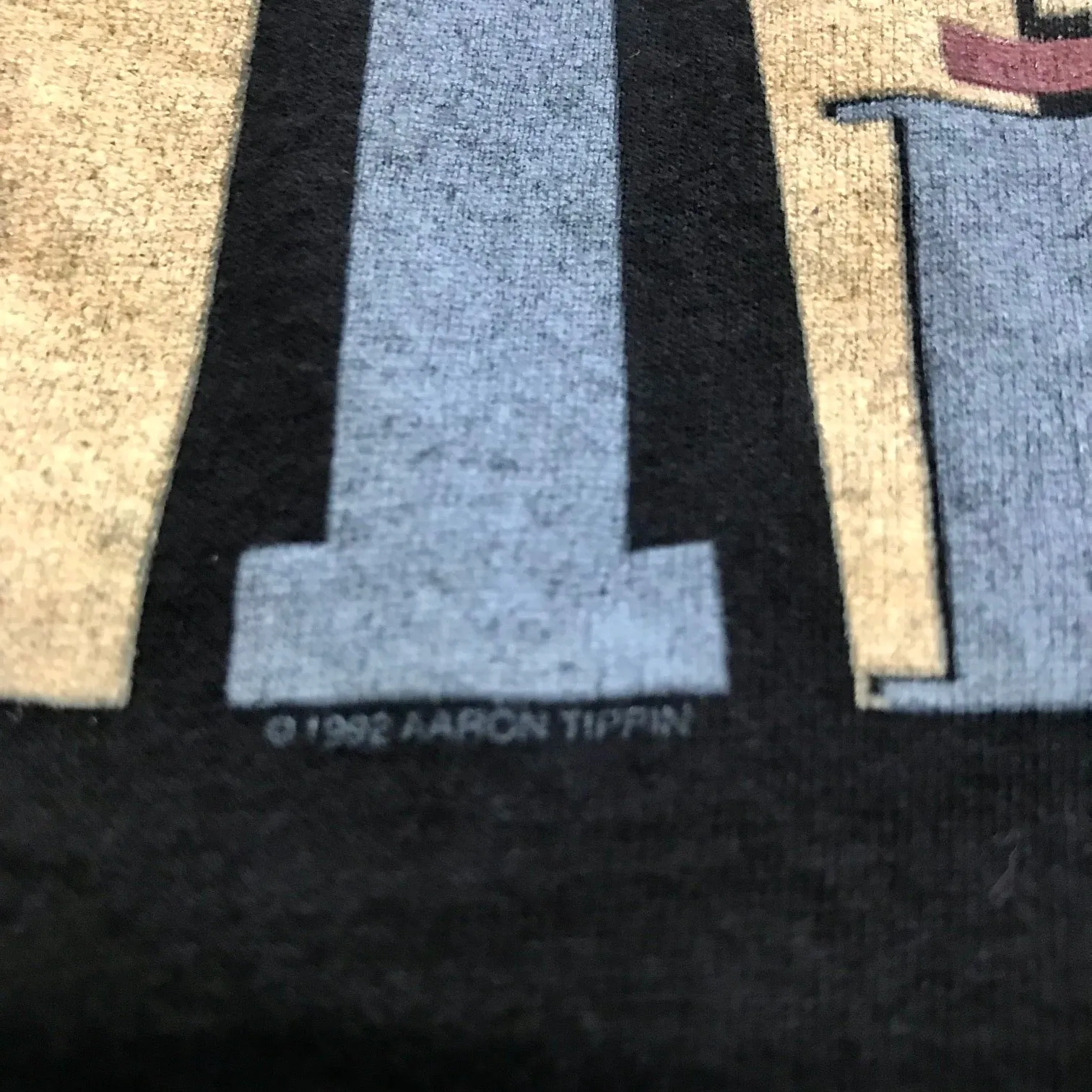 1992 Aaron Tippin Autographed Tee Size: XXL