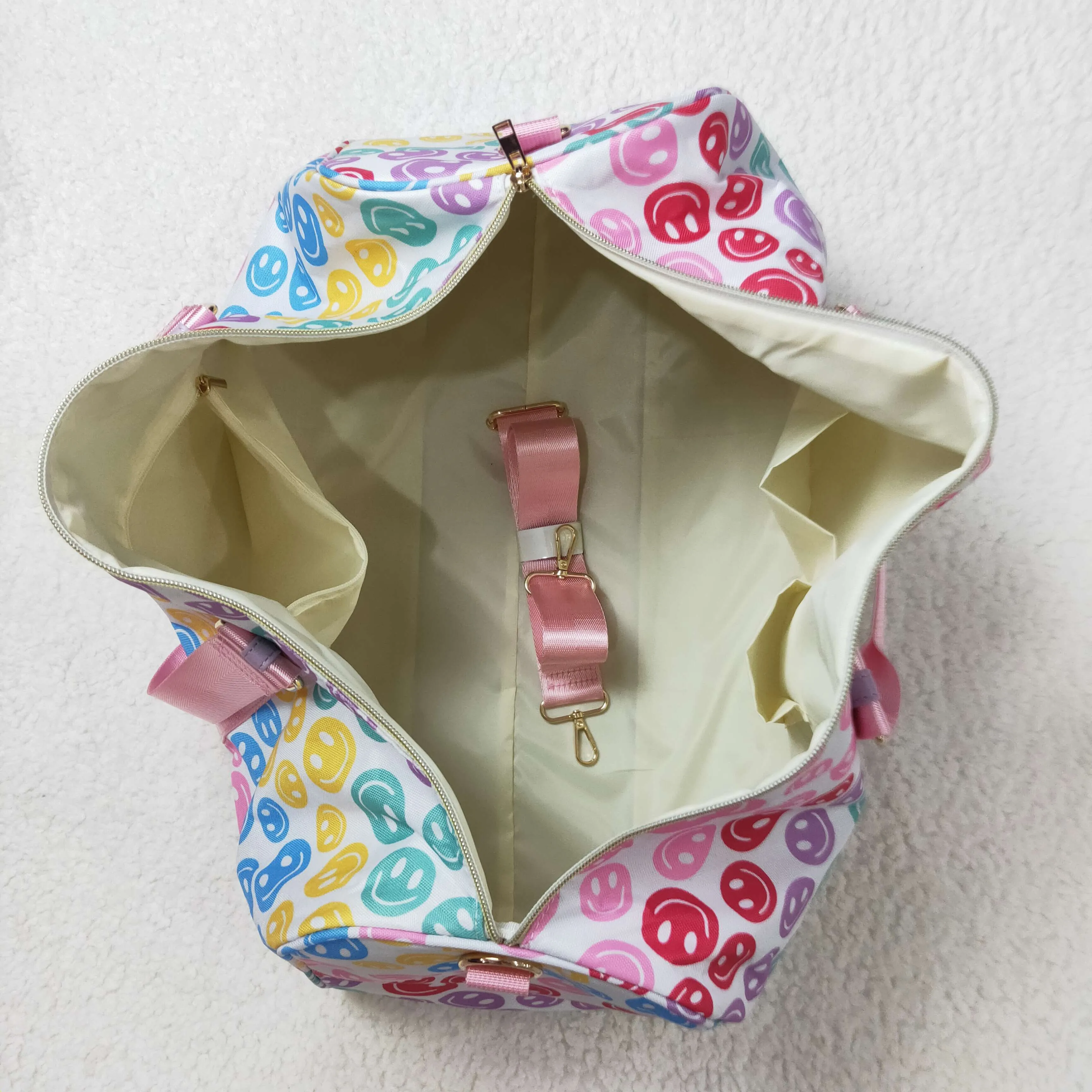 BA0068 western smile face bag RTS 7.8*10.6*18.5 inches  202501 RTS