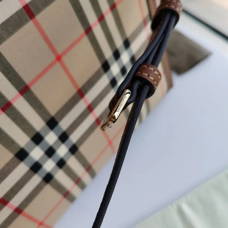 Burberry Bags - BG Bags - 786