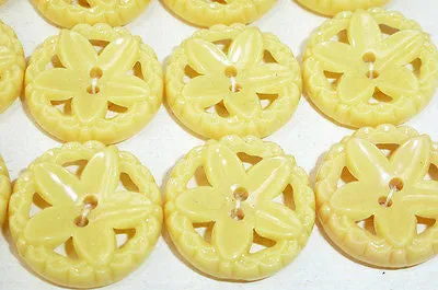 Burst of Spring...1.8 or 2cm Yellow Vintage Flower Buttons - 24 on card