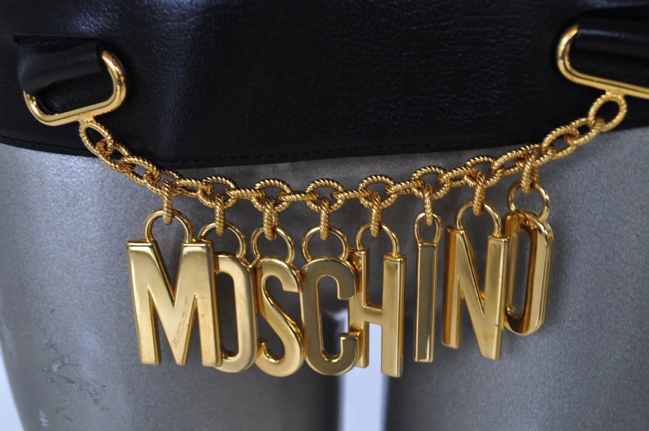 Moschino belt 90s by Redwall