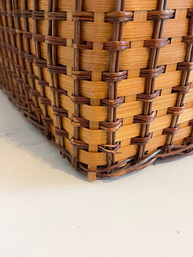 Picnic Basket - Vintage