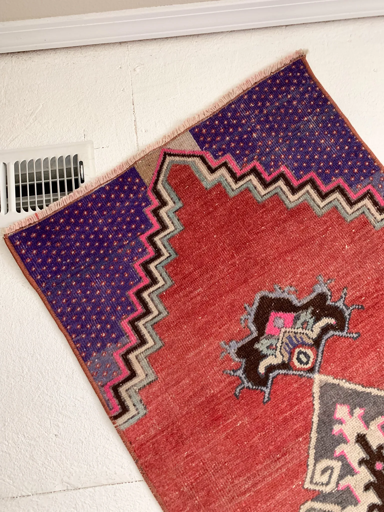 R1095 - 2' x 10.1' Vintage Turkish Runner Rug