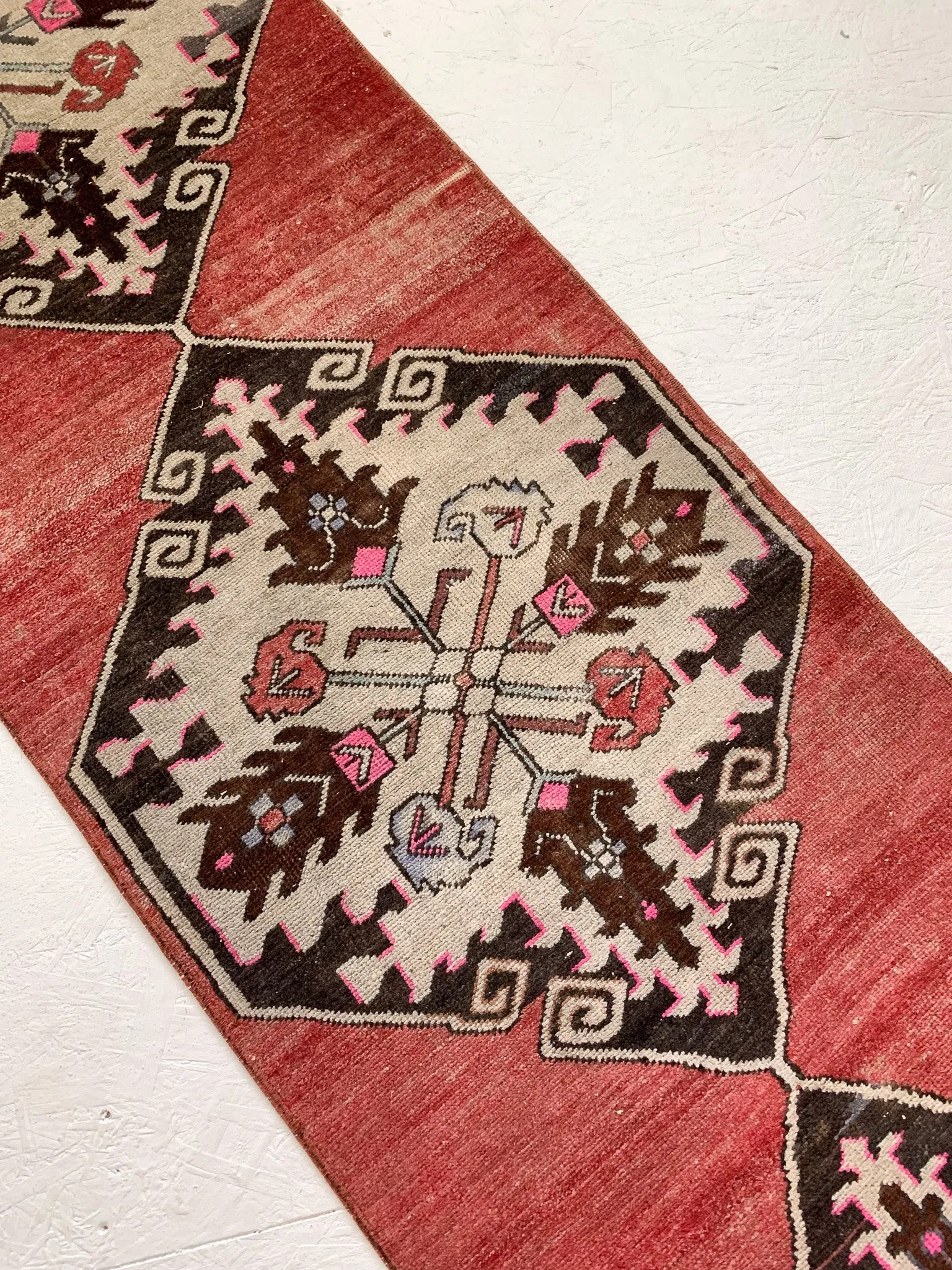 R1095 - 2' x 10.1' Vintage Turkish Runner Rug