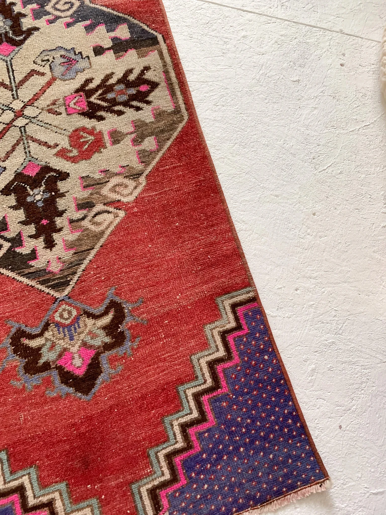 R1095 - 2' x 10.1' Vintage Turkish Runner Rug