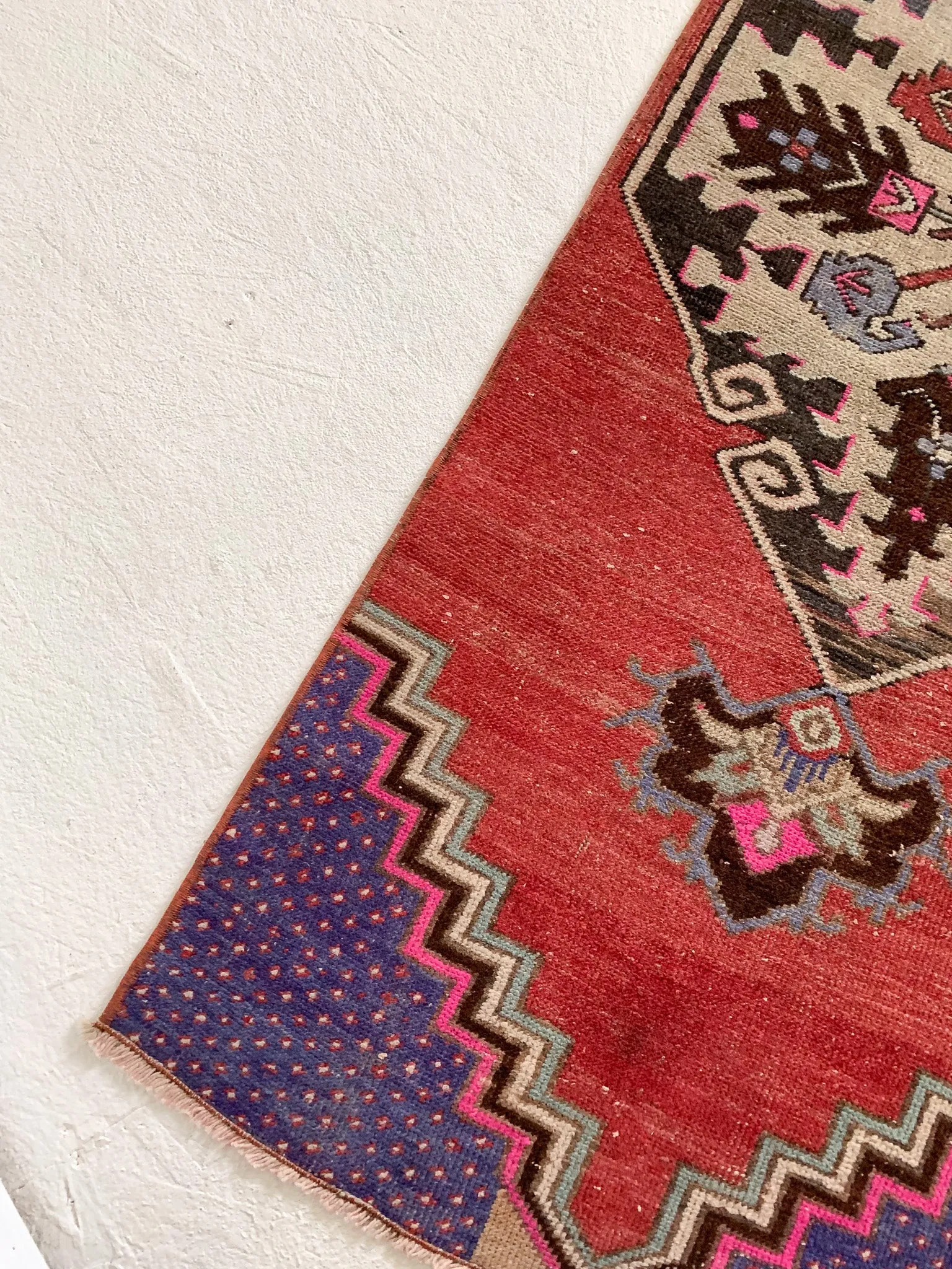 R1095 - 2' x 10.1' Vintage Turkish Runner Rug