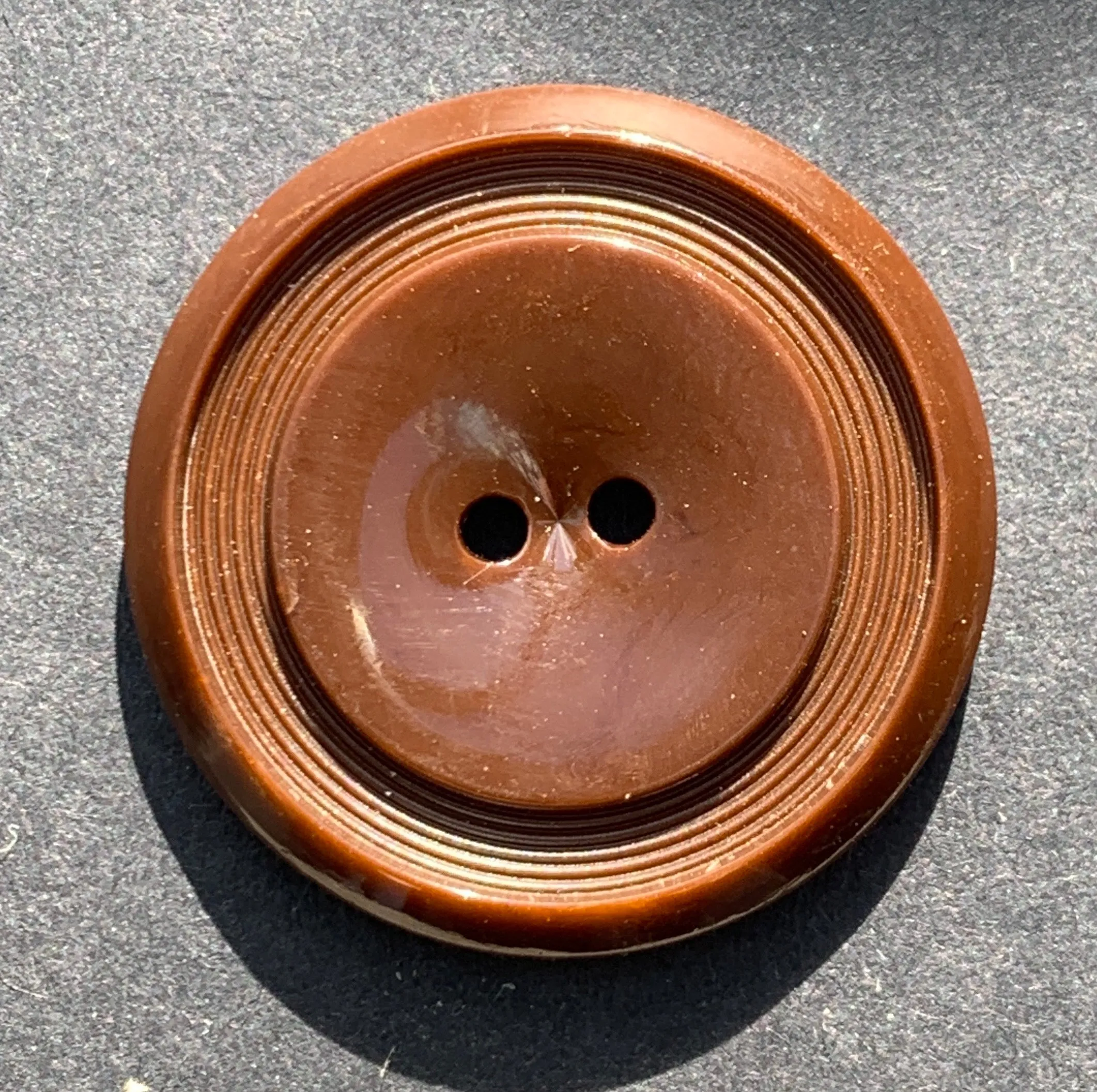 Smooth Chocolate Brown 2.7cm Vintage  Buttons
