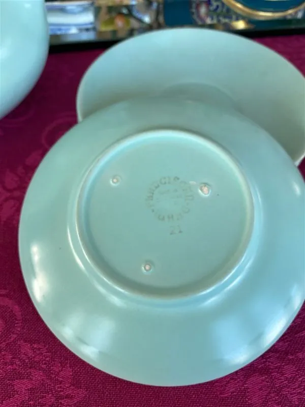 Vintage 1940's Franciscan ware tea set