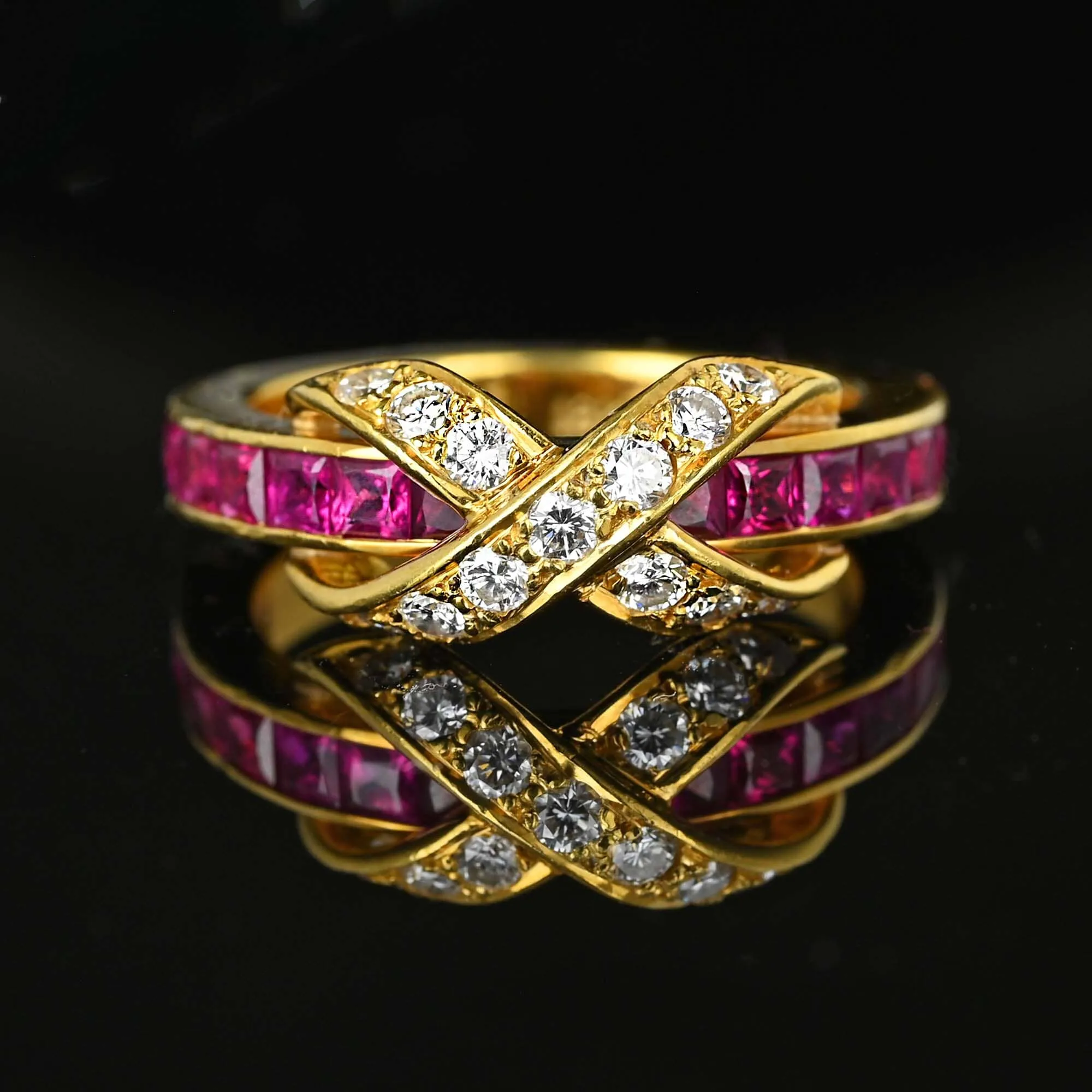 Vintage Diamond X Emerald Cut Ruby Ring Band in 18K Gold