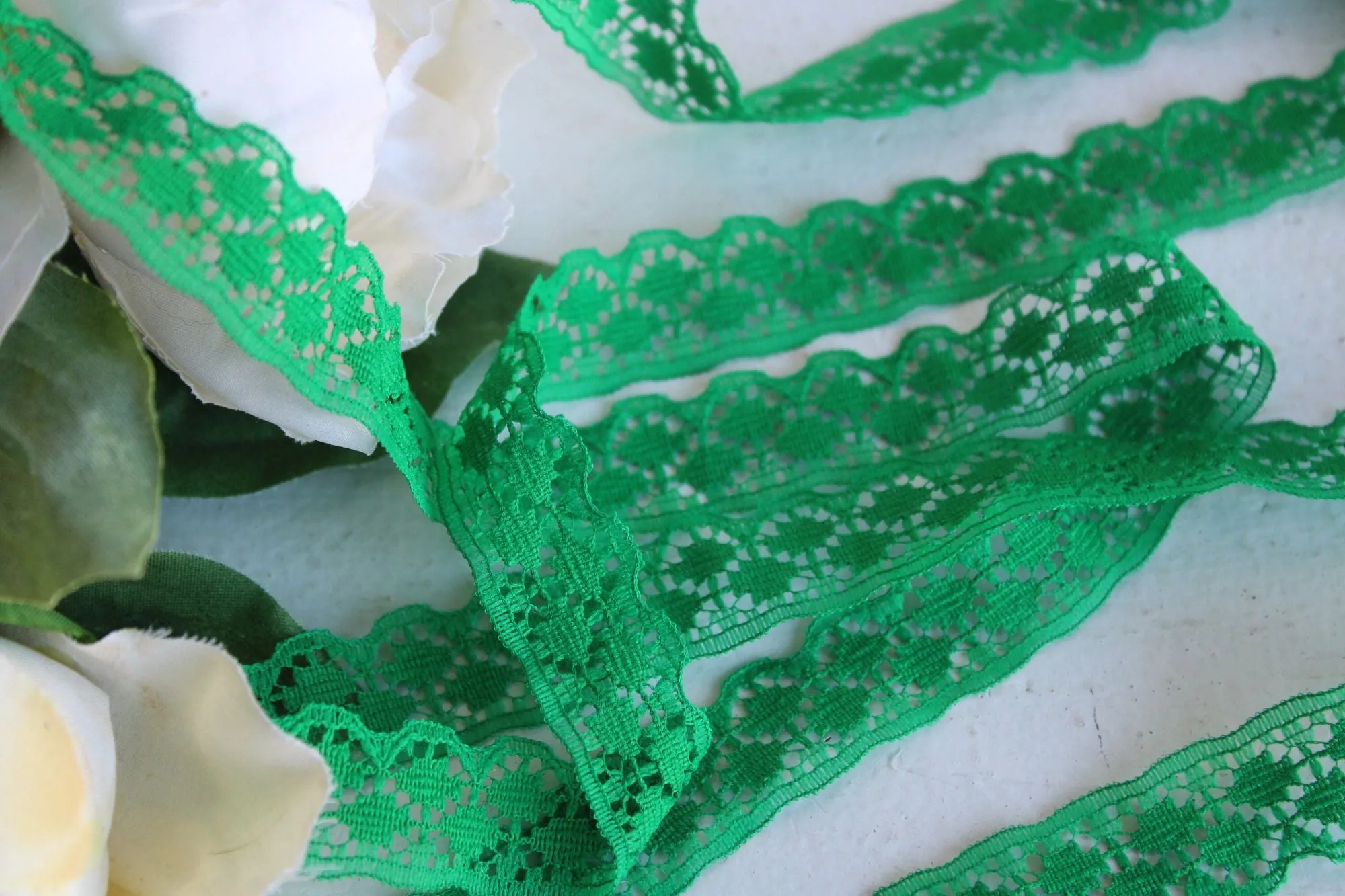Vintage Green Lace Trim, 4 Yards, .75" wide, Nylon
