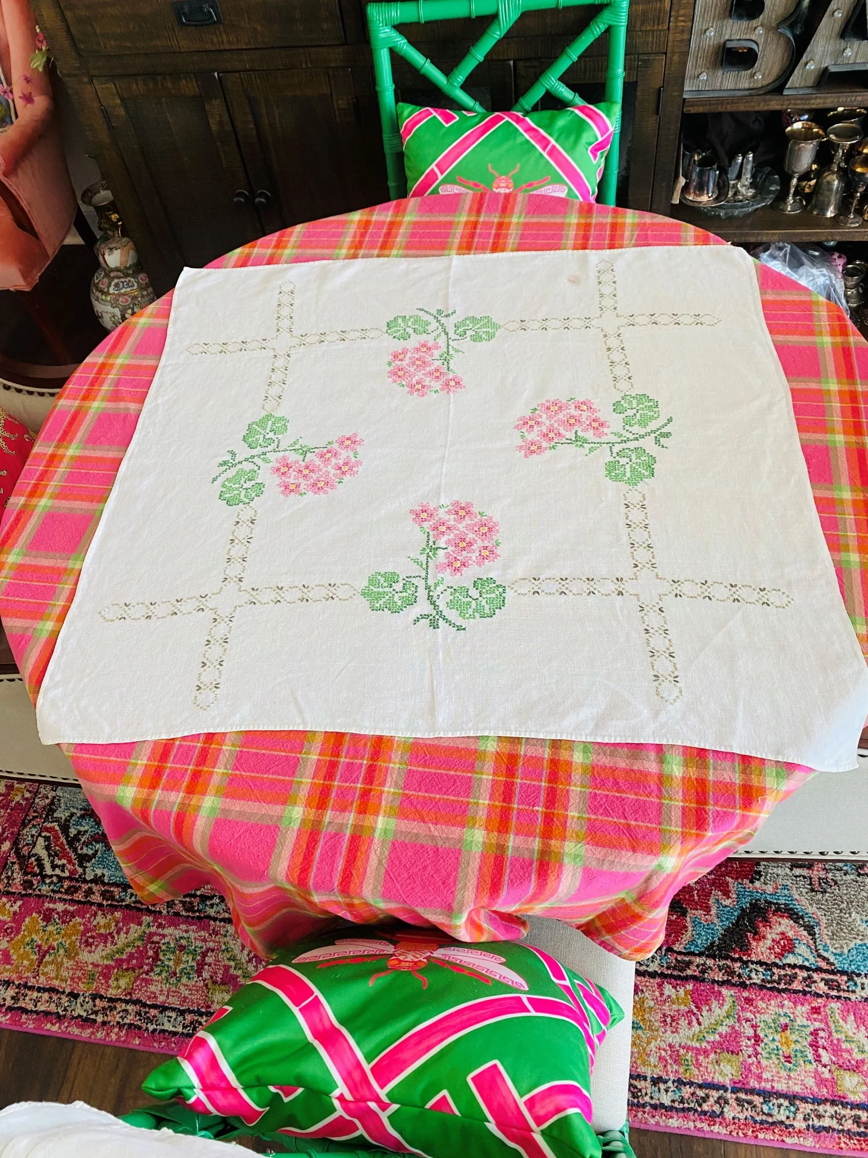 Vintage Linens -  Cross Stitch Tablecloth and four of Napkins