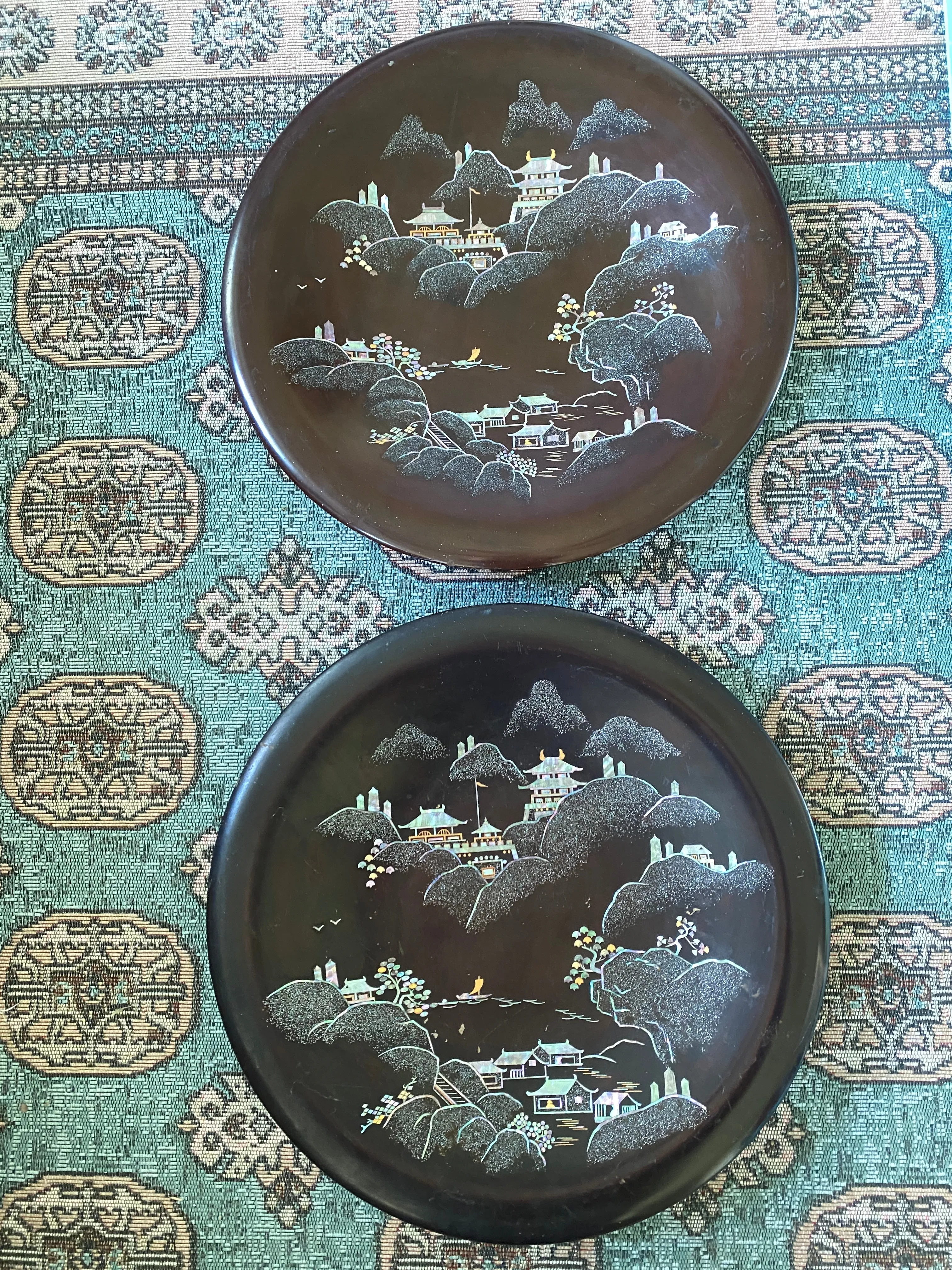 Vintage Maruni Japan Metal Black Lacquer Plate Abalone Inlay Chinoiserie Scene