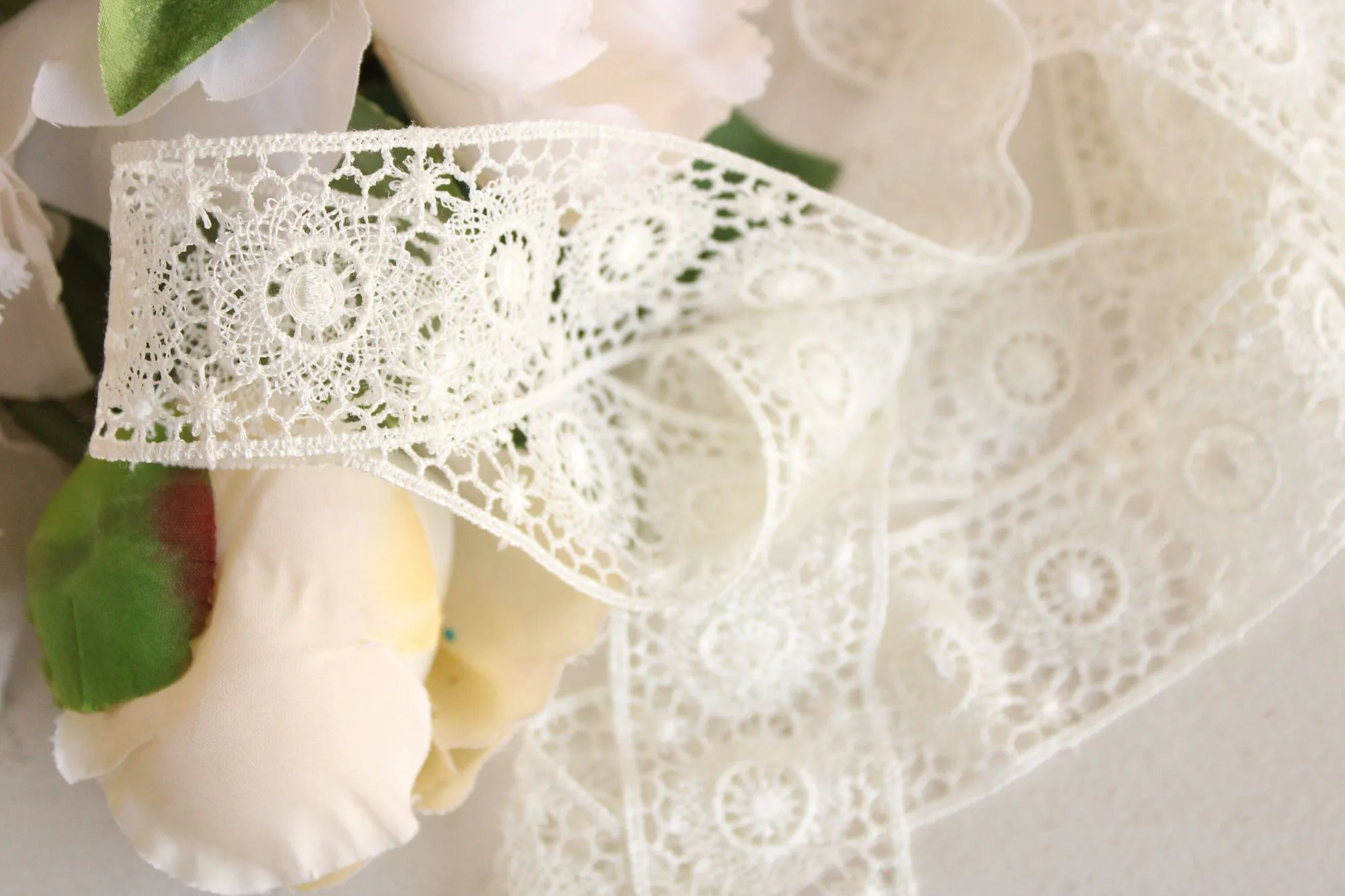 Vintage Winter White Lace Trim, 66" Piece , 1.5" Wide, Sewing or Crafting